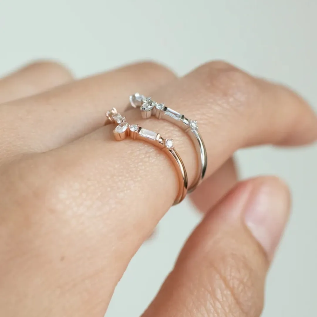 /public/photos/live/Round Baguette Cut Chevron Curved V Wedding Band 542  (4).webp